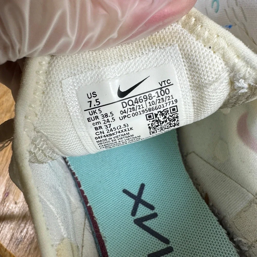 Nike Air Max 270 Women US 7.5 White Pink Teal Running DQ4698-100
